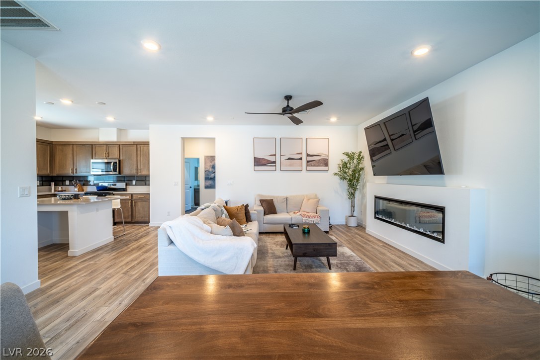 5867 Gossamer Stone Court Las Vegas NV 89141