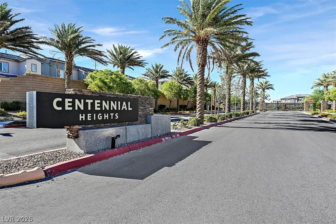 6282 Foxes Dale Street Las Vegas NV 89166