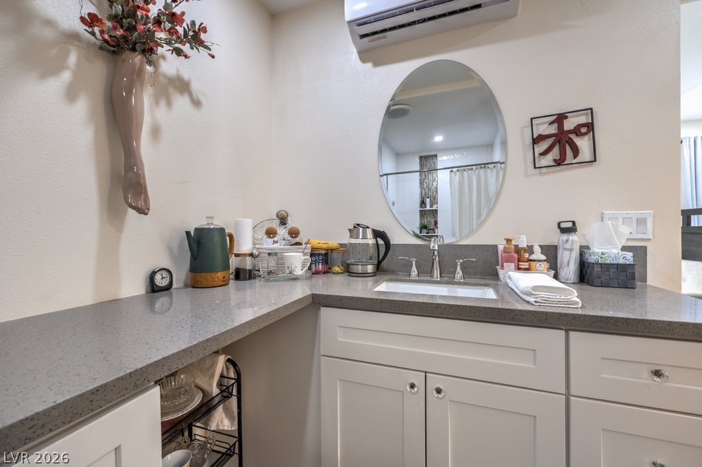 6945 Cobblestone Avenue Las Vegas NV 89145