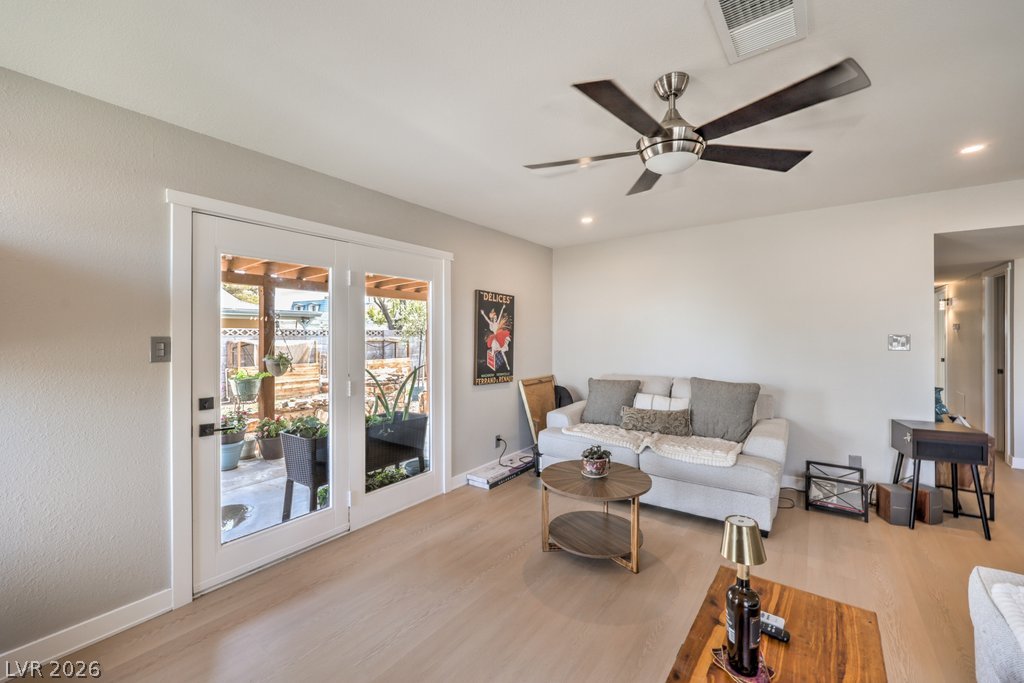 6945 Cobblestone Avenue Las Vegas NV 89145