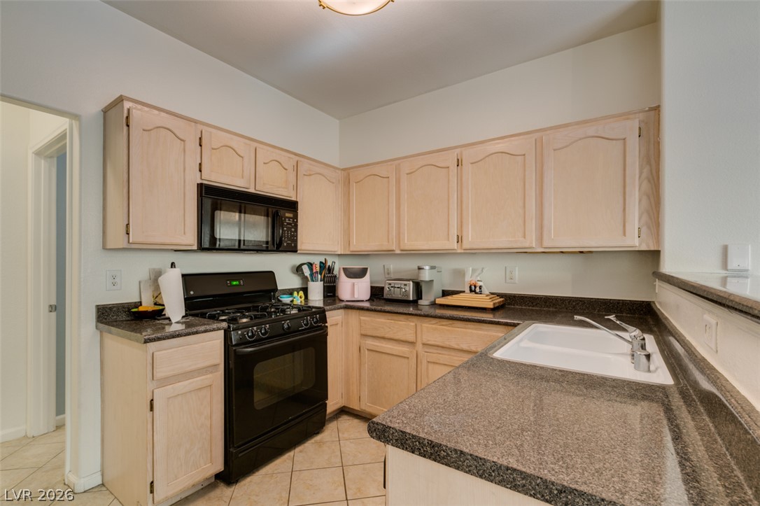 6532 Angel Mountain Avenue Las Vegas NV 89130