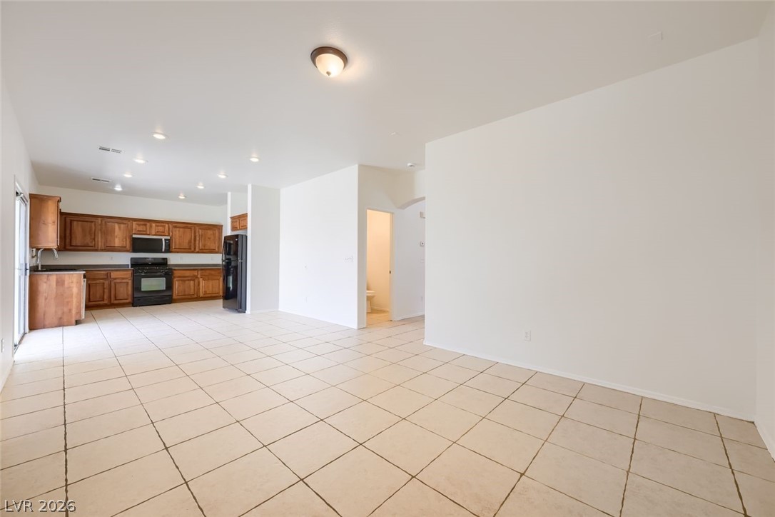 7643 Dove Canyon Street Las Vegas NV 89123