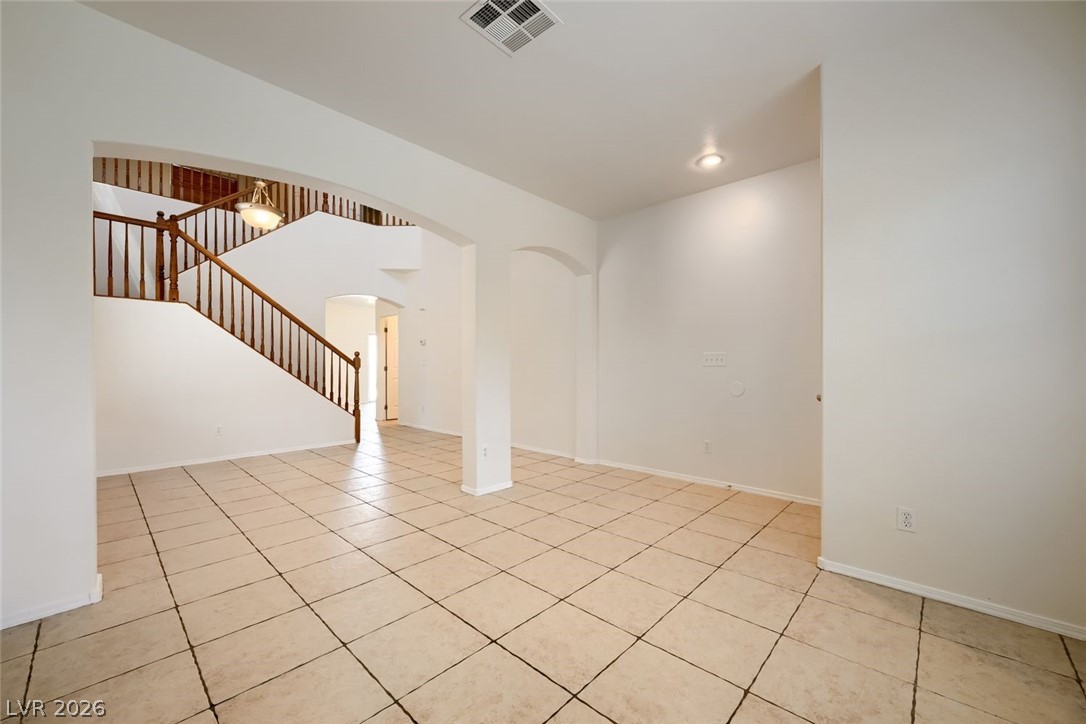 7643 Dove Canyon Street Las Vegas NV 89123