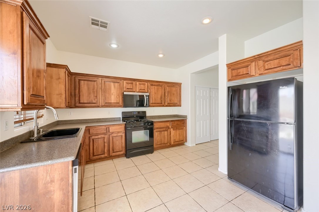 7643 Dove Canyon Street Las Vegas NV 89123