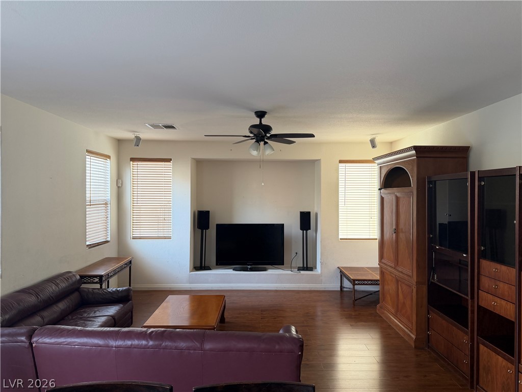 178 Flying Hills Avenue Las Vegas NV 89148