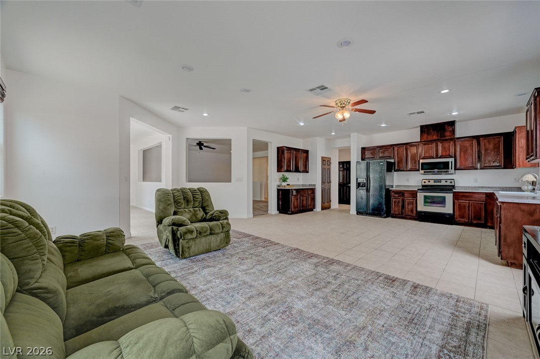 5893 Wildhorse Ledge Avenue Las Vegas NV 89131