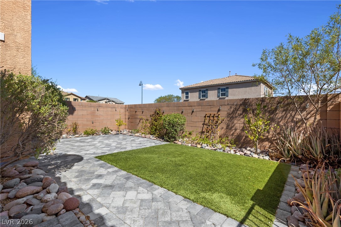 2352 Via Alicante Henderson NV 89044