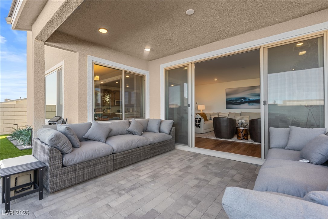 10416 Smokey Mariposa Avenue Las Vegas NV 89166