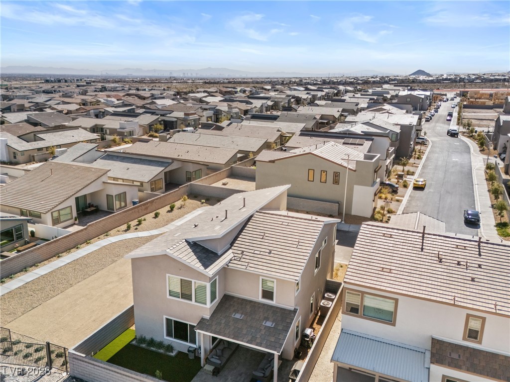 10416 Smokey Mariposa Avenue Las Vegas NV 89166