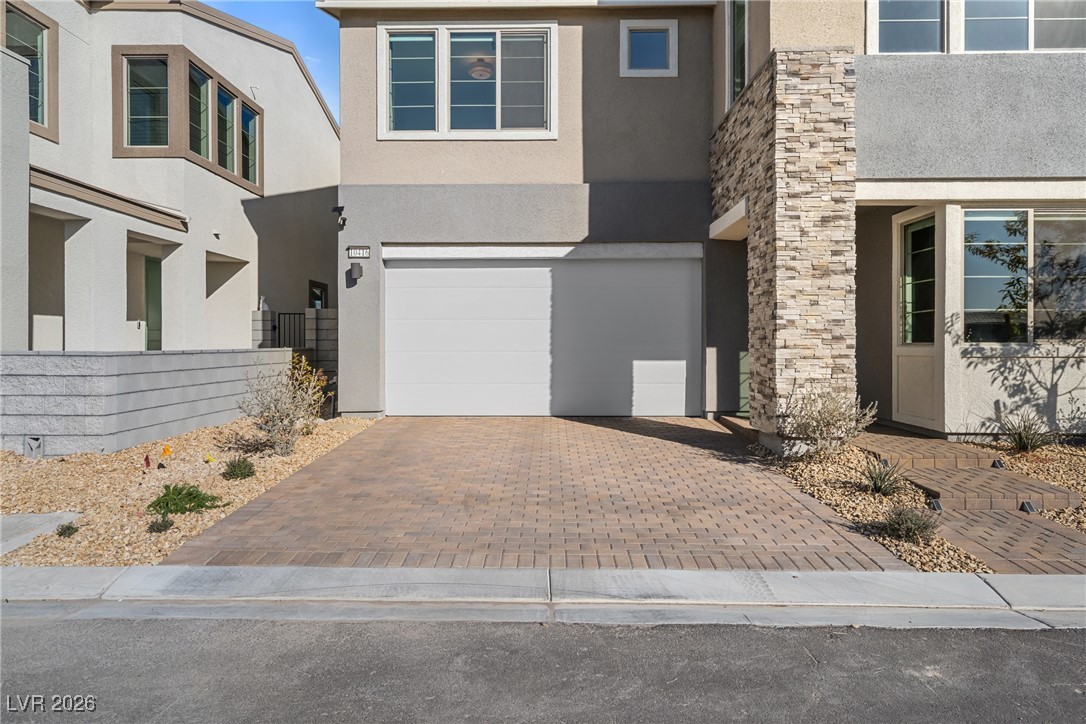 10416 Smokey Mariposa Avenue Las Vegas NV 89166