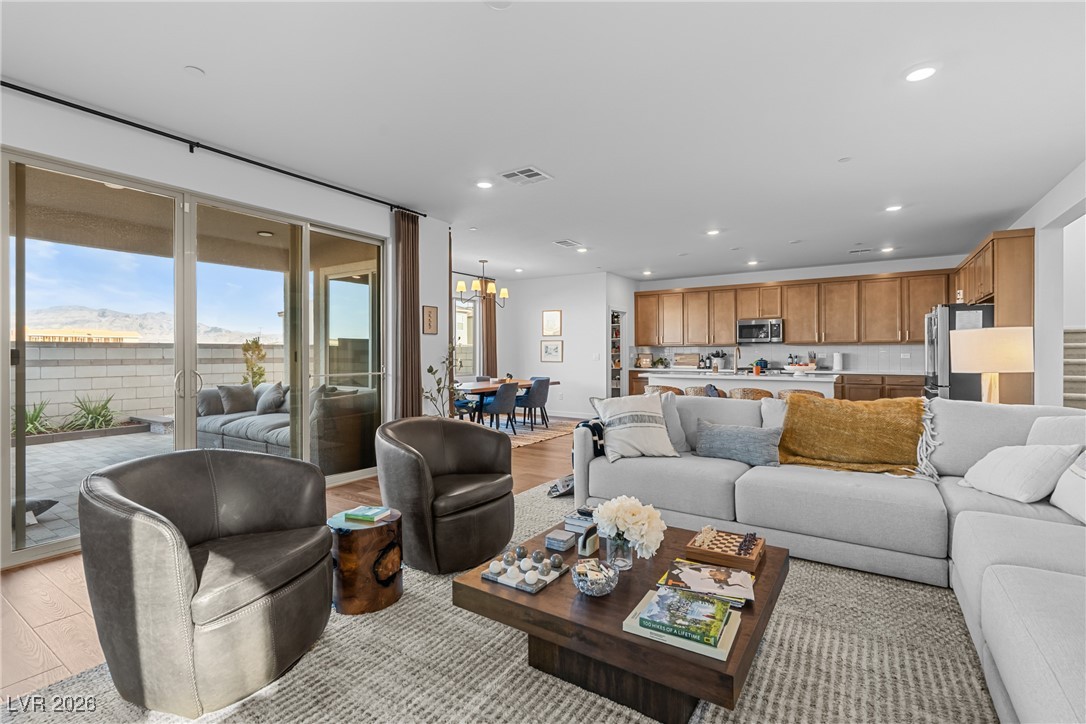 10416 Smokey Mariposa Avenue Las Vegas NV 89166