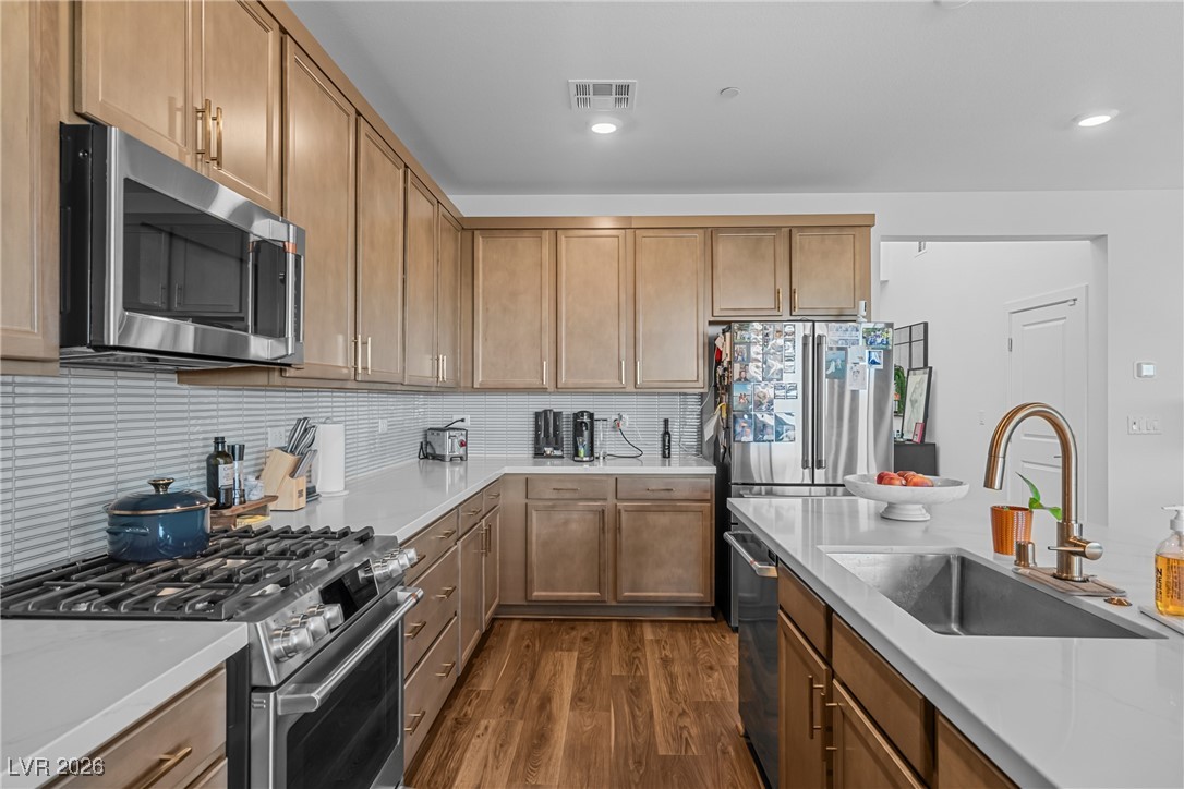 10416 Smokey Mariposa Avenue Las Vegas NV 89166