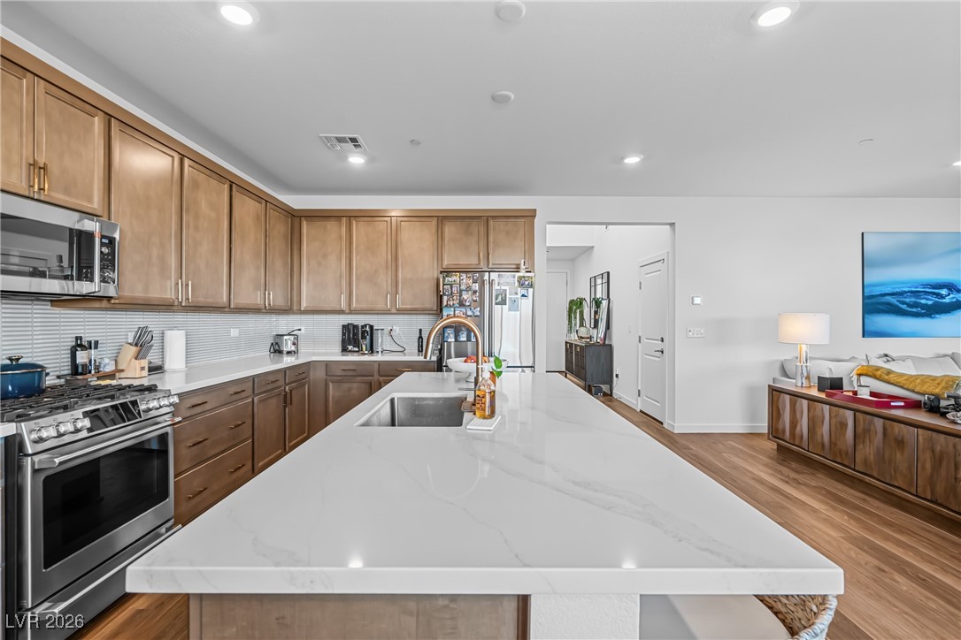 10416 Smokey Mariposa Avenue Las Vegas NV 89166