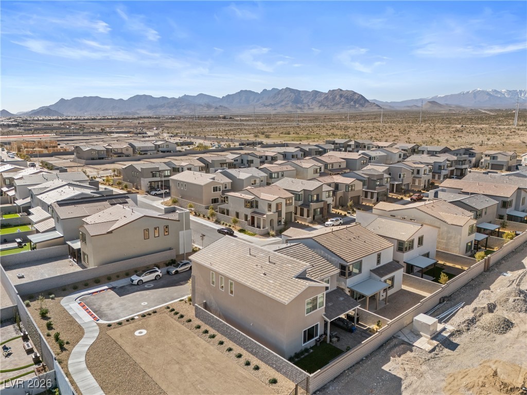 10416 Smokey Mariposa Avenue Las Vegas NV 89166