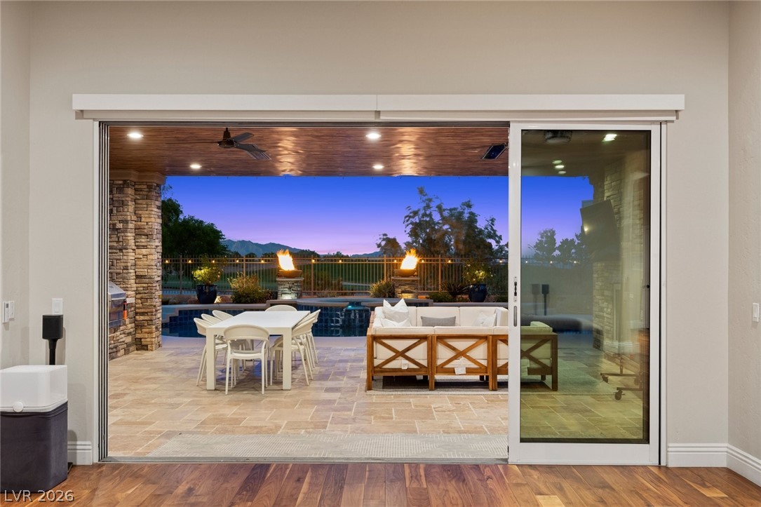 712 Canyon Greens Drive Las Vegas NV 89144