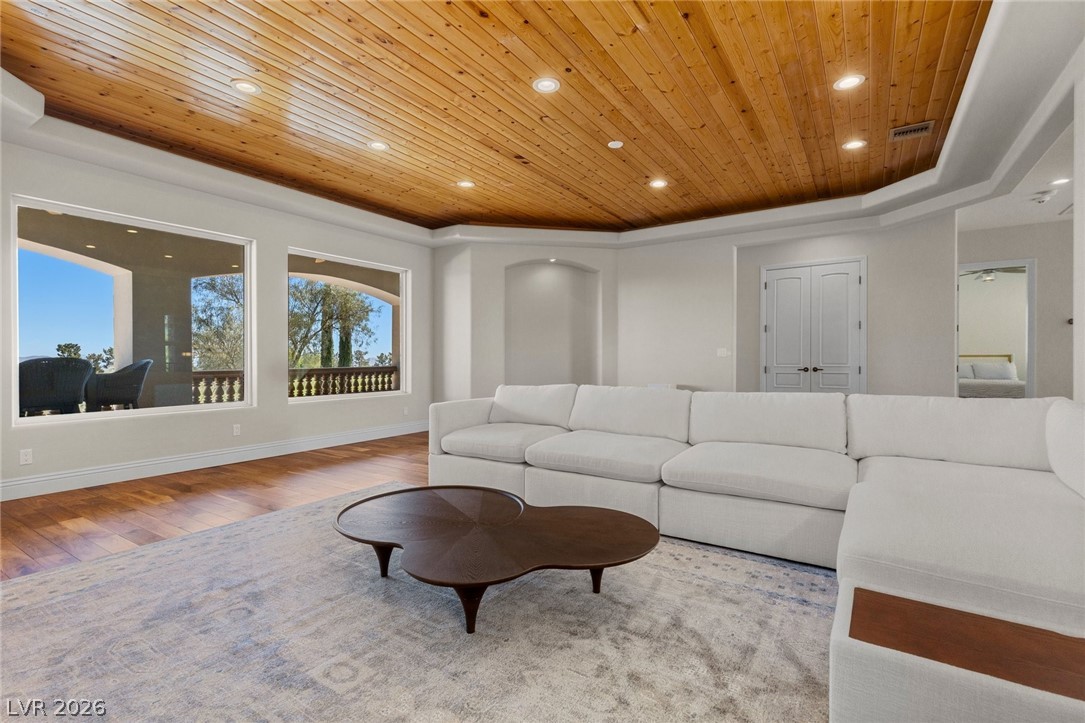 712 Canyon Greens Drive Las Vegas NV 89144