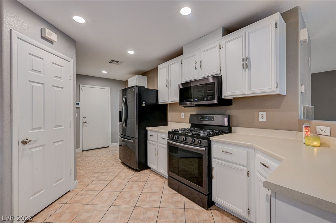5017 Diamond Ranch Avenue Las Vegas NV 89131