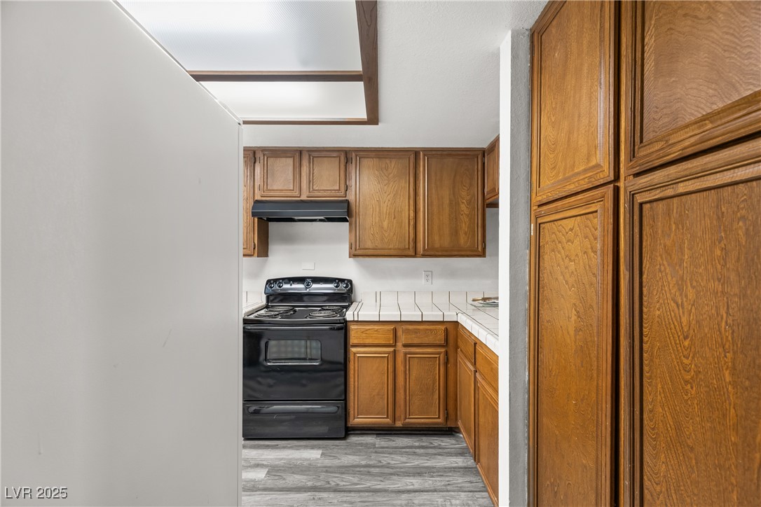 4533 Madreperla Street Las Vegas NV 89121