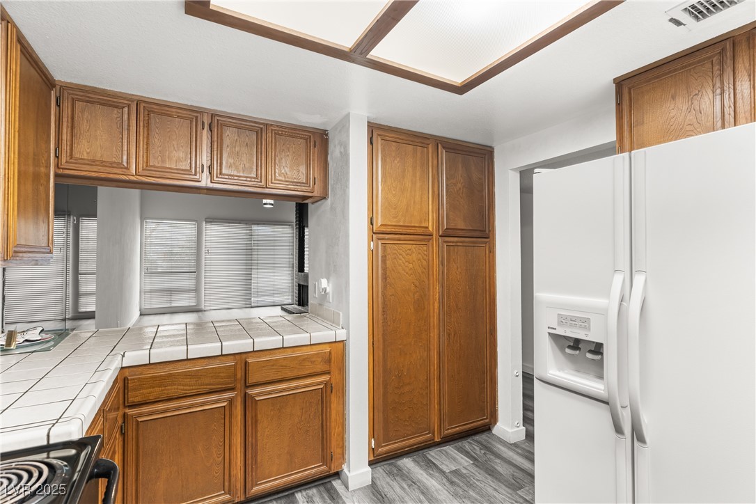 4533 Madreperla Street Las Vegas NV 89121