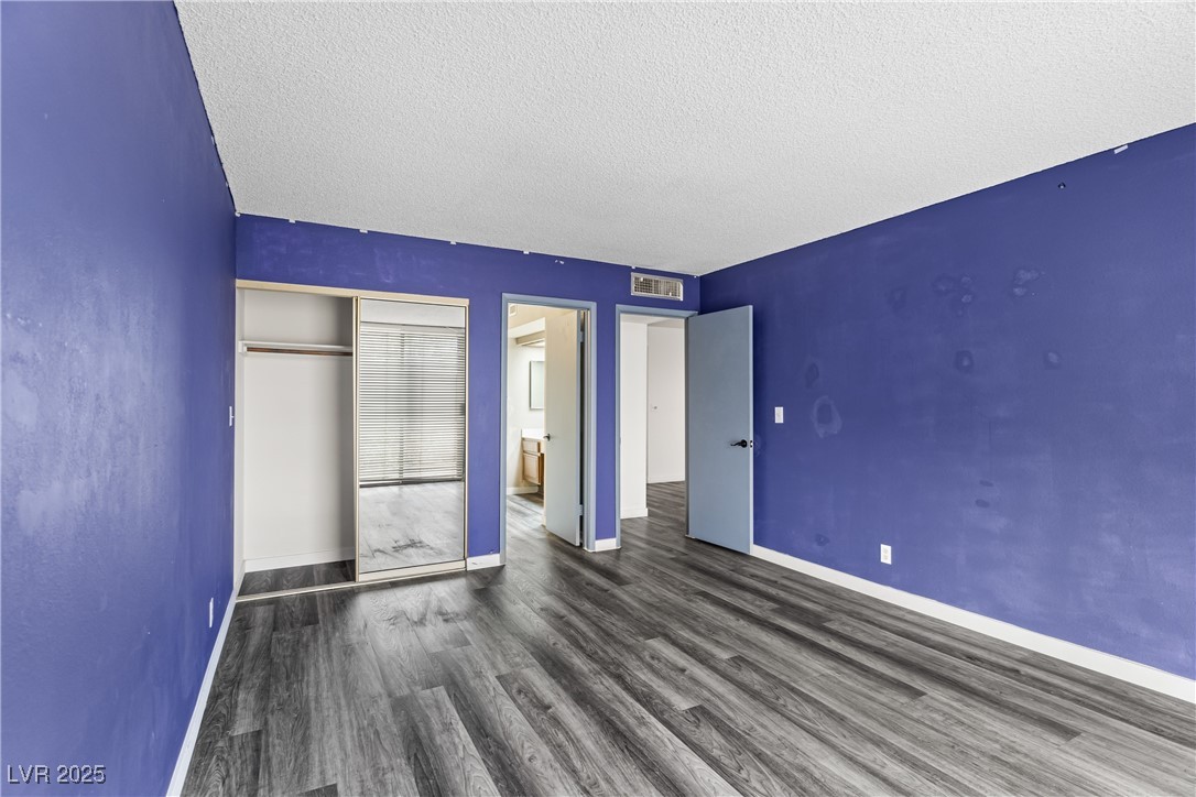 4533 Madreperla Street Las Vegas NV 89121