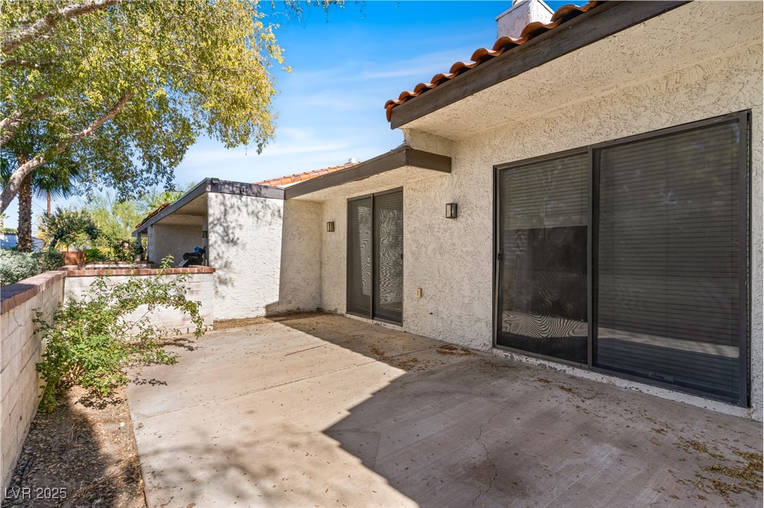 4533 Madreperla Street Las Vegas NV 89121
