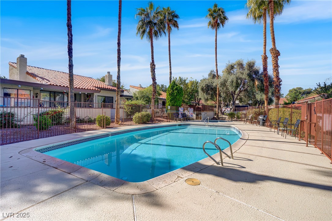4533 Madreperla Street Las Vegas NV 89121