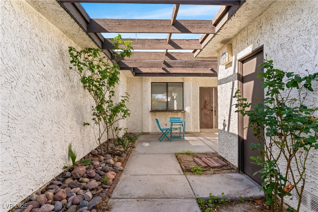 4533 Madreperla Street Las Vegas NV 89121