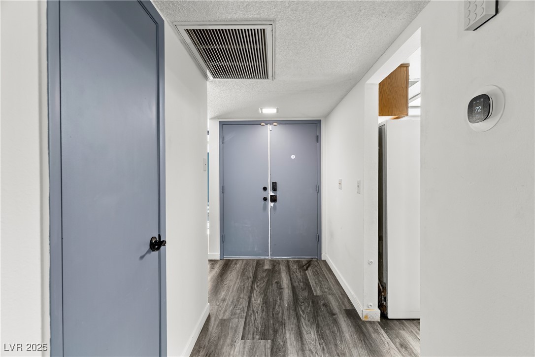 4533 Madreperla Street Las Vegas NV 89121