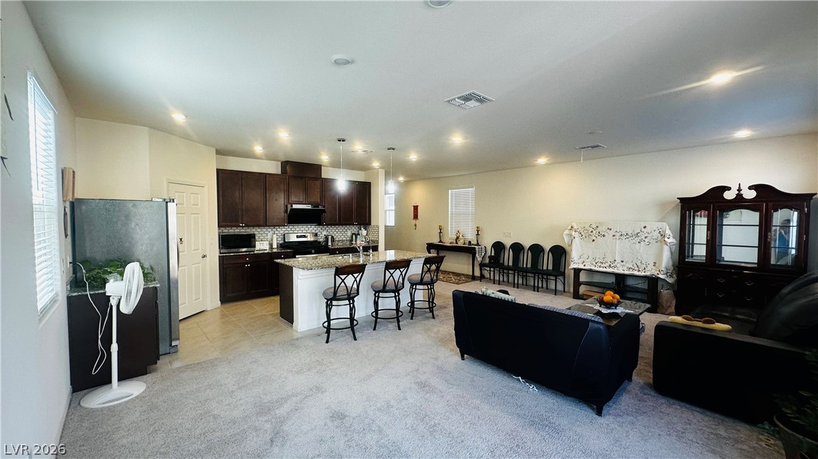 8748 Crestwood Hills Street Las Vegas NV 89113