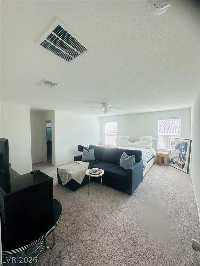 8748 Crestwood Hills Street Las Vegas NV 89113