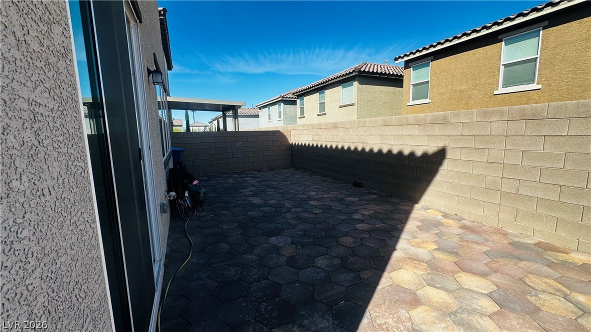 8748 Crestwood Hills Street Las Vegas NV 89113