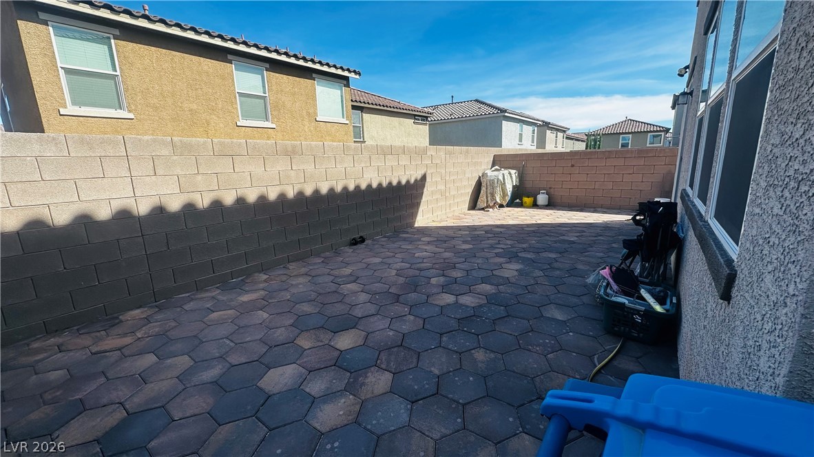 8748 Crestwood Hills Street Las Vegas NV 89113