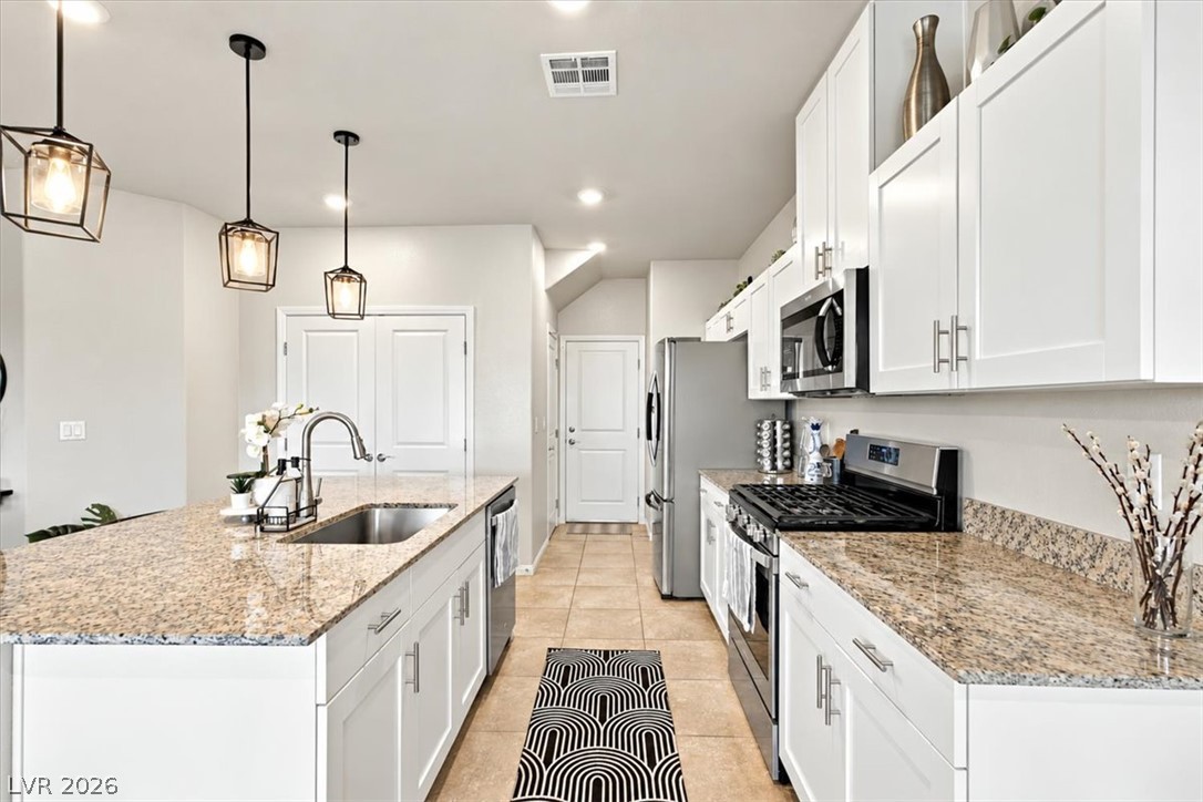 7834 Morganite Avenue Las Vegas NV 89113