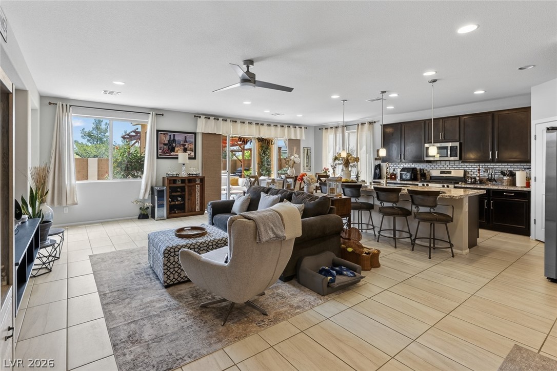 6544 Towerstone Street North Las Vegas NV 89084