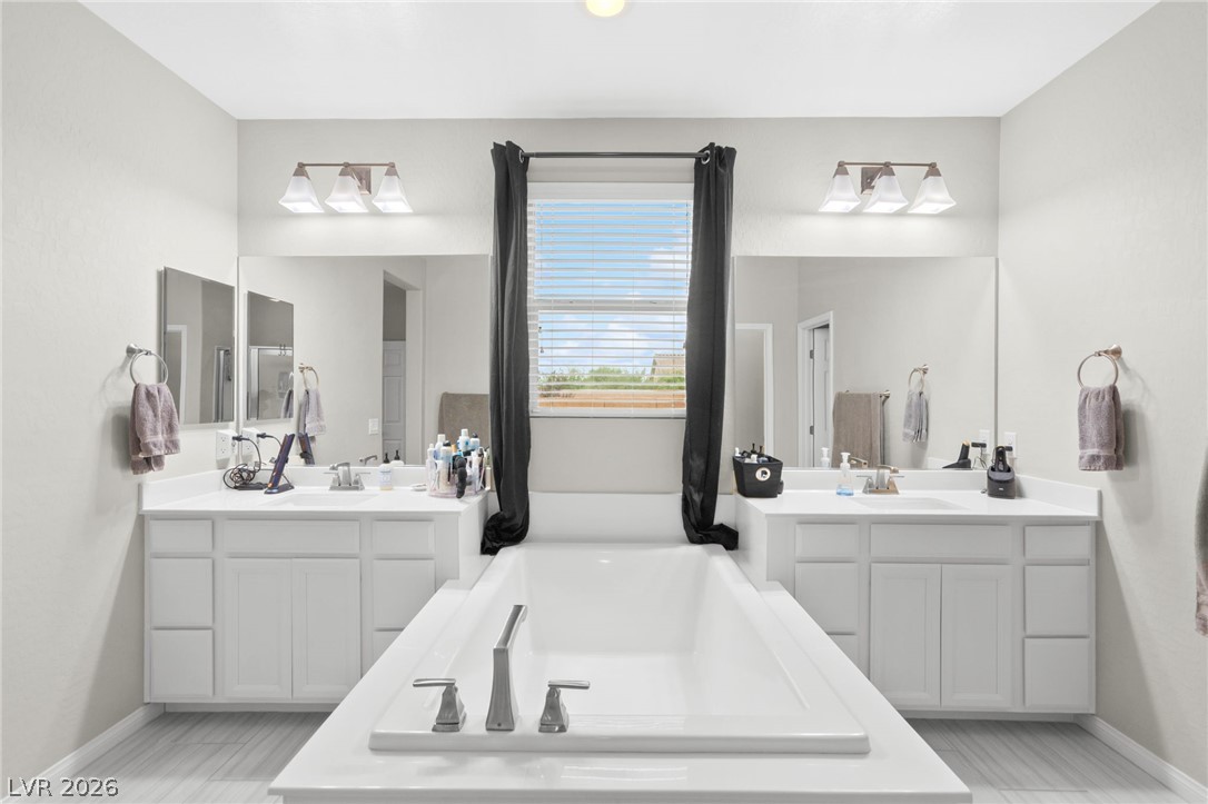 7148 Flora Lam Street Las Vegas NV 89166