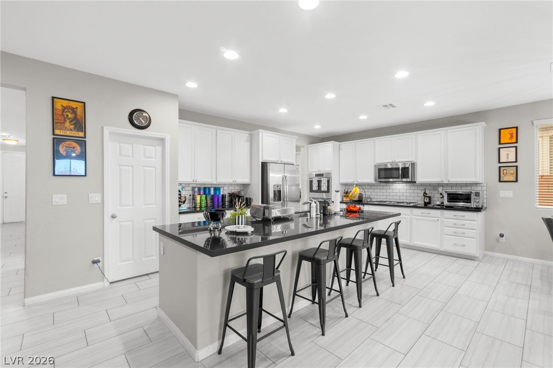 7148 Flora Lam Street Las Vegas NV 89166
