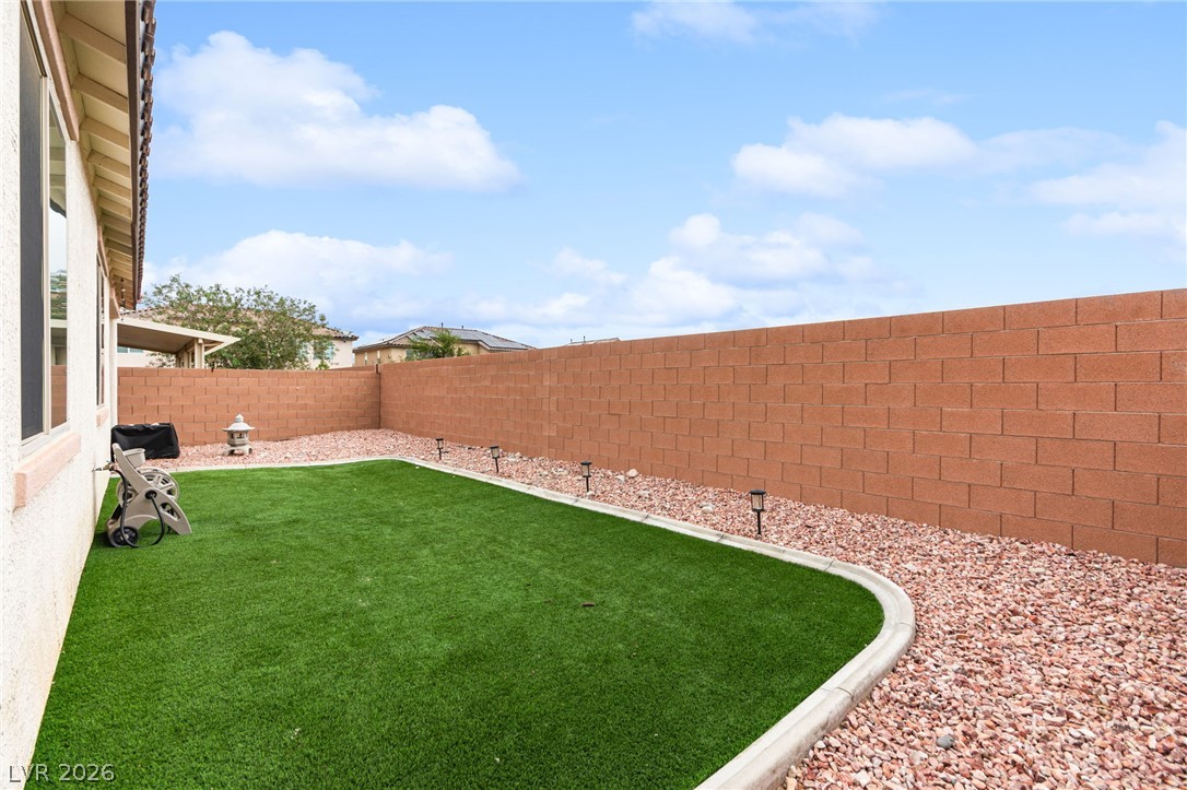 7148 Flora Lam Street Las Vegas NV 89166