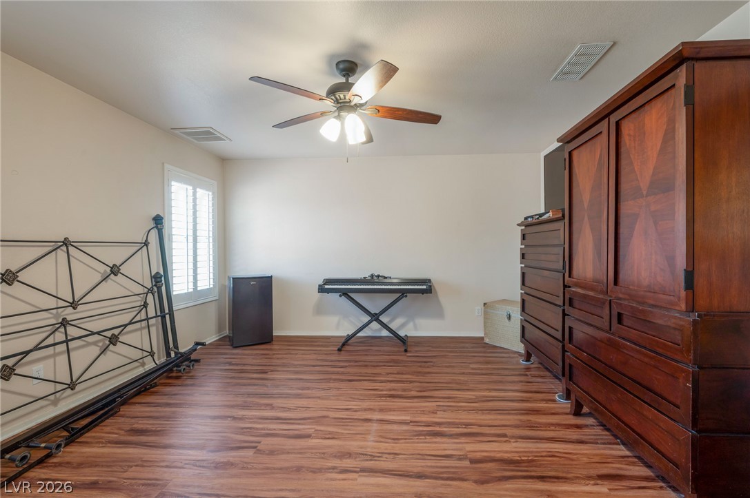 1449 Desert Hills Drive Las Vegas NV 89117