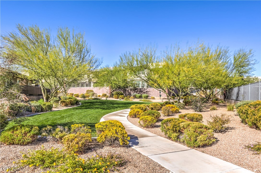 10337 Kesington Drive Las Vegas NV 89135