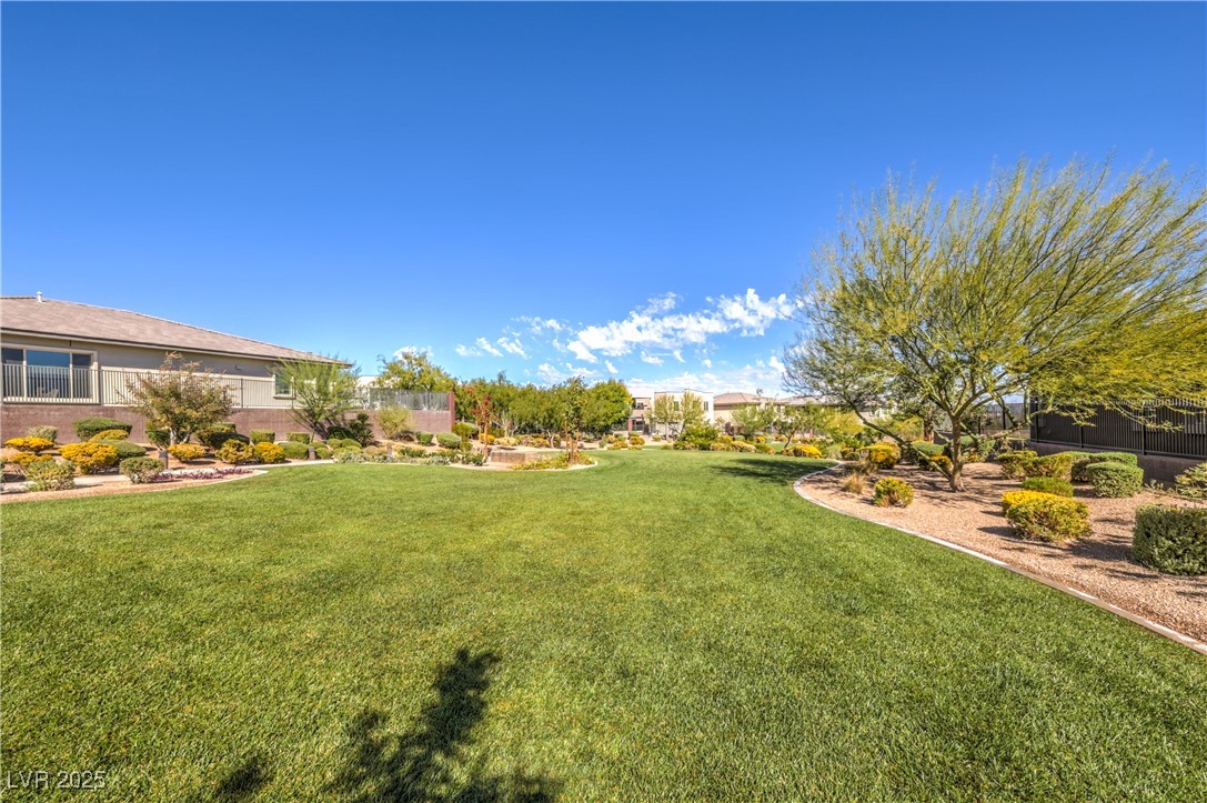 10337 Kesington Drive Las Vegas NV 89135