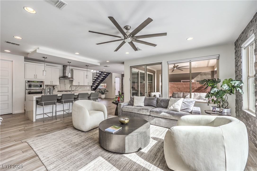 10337 Kesington Drive Las Vegas NV 89135