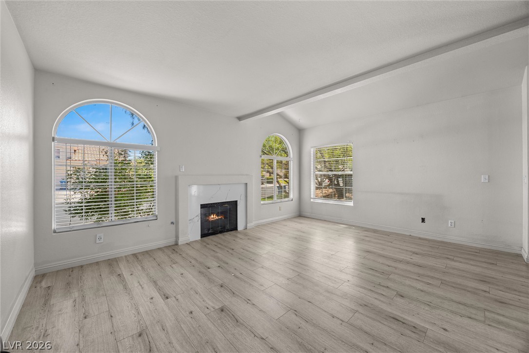 7912 Laurena Avenue Las Vegas NV 89147