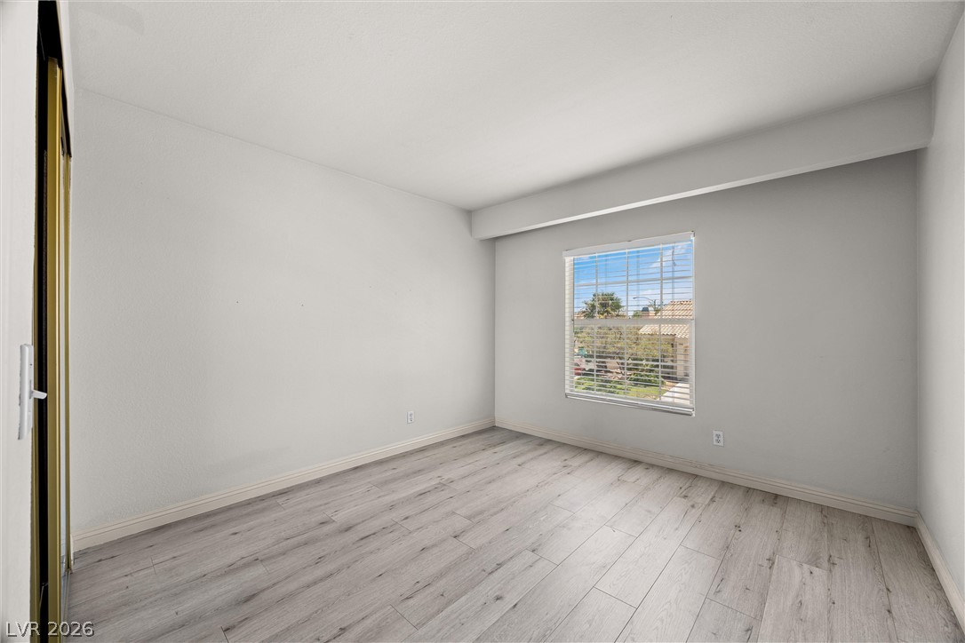 7912 Laurena Avenue Las Vegas NV 89147