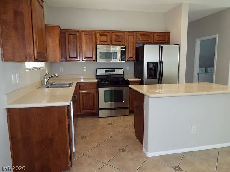 10825 Paradise Road Henderson NV 89052