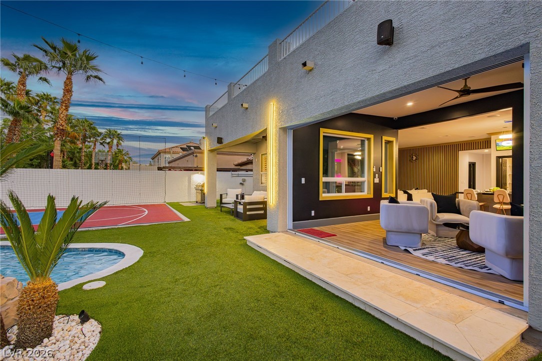 9498 Malasana Court Las Vegas NV 89147