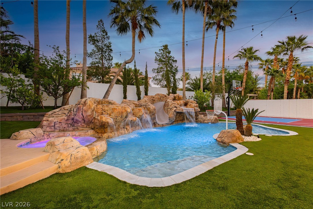 9498 Malasana Court Las Vegas NV 89147