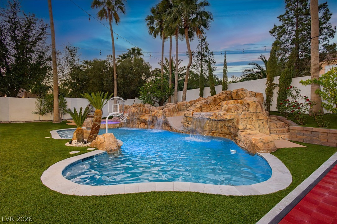 9498 Malasana Court Las Vegas NV 89147
