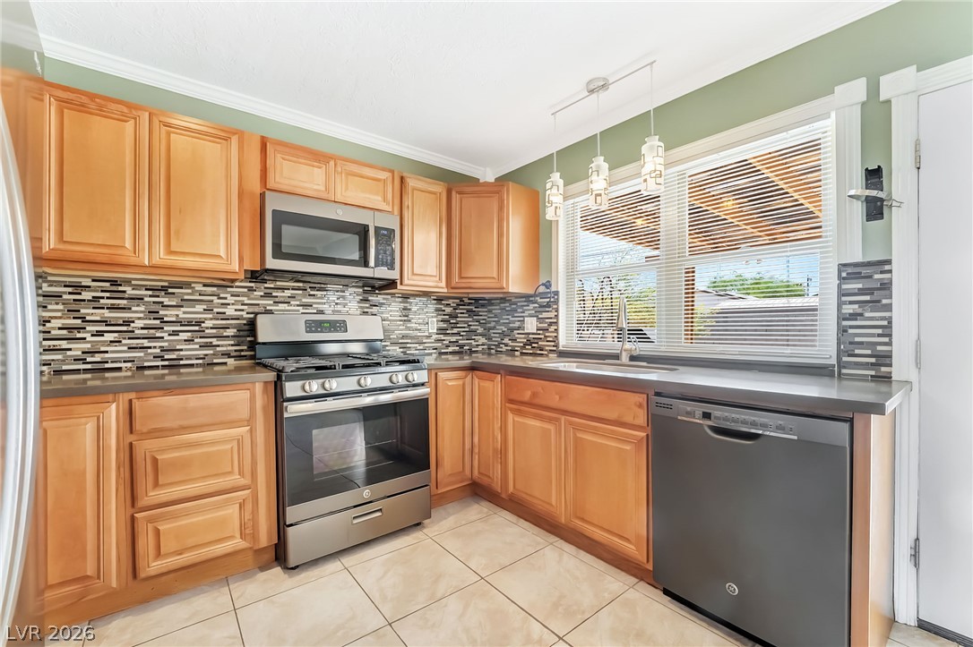 1649 Price Street Henderson NV 89011
