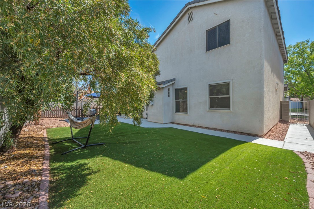 10111 Lookout Bridge Street Las Vegas NV 89183