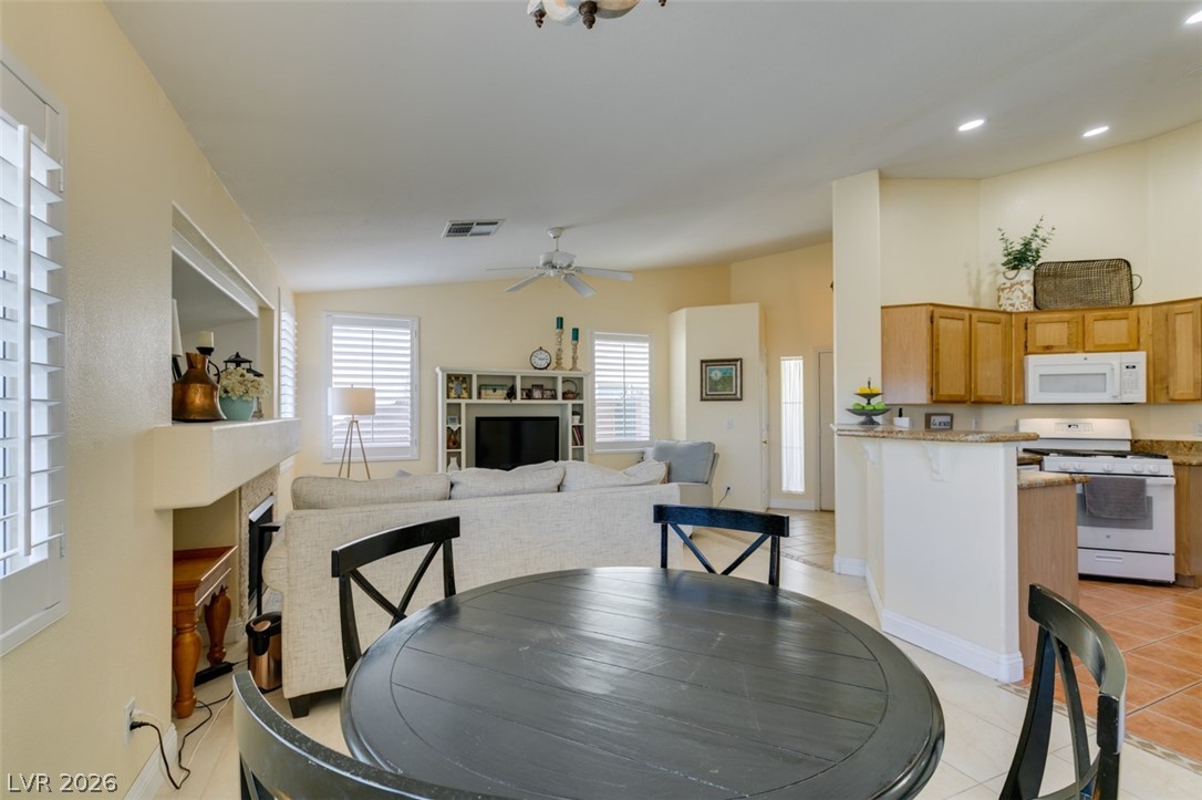 6548 Sundown Heights Avenue Las Vegas NV 89130
